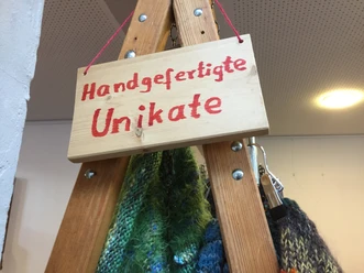 Kunsthandwerkermarkt - Halle Gartlage