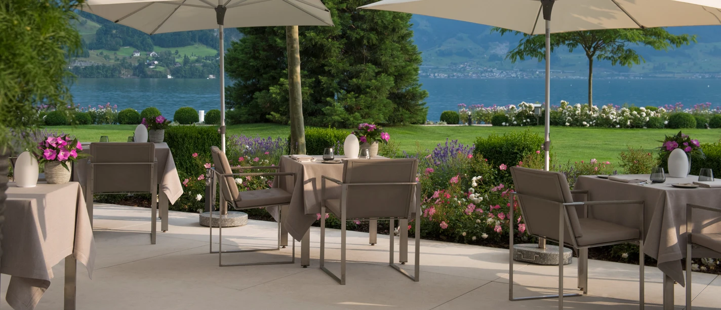 Restaurant grill & terrace au bord du lac Restaurant grill & terrace au bord du lac