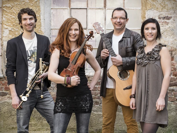 Konzert: Cara - Celtic Folk Music auf Juist.jpg Konzert: Cara - Celtic Folk Music auf Juist