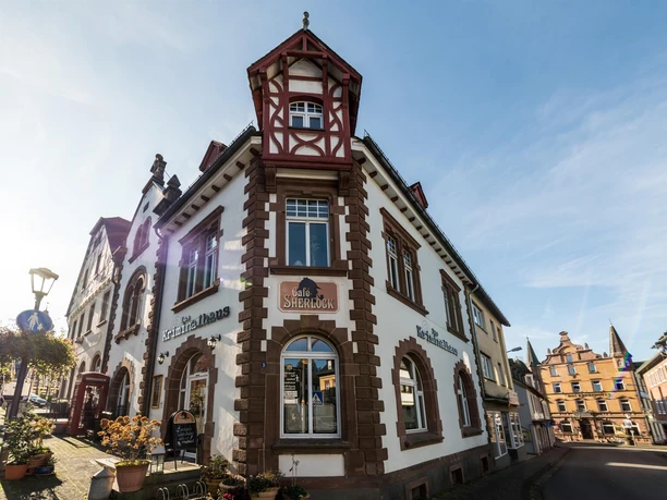 Café Sherlock und Kriminalhaus Hillesheim Café Sherlock und Kriminalhaus Hillesheim