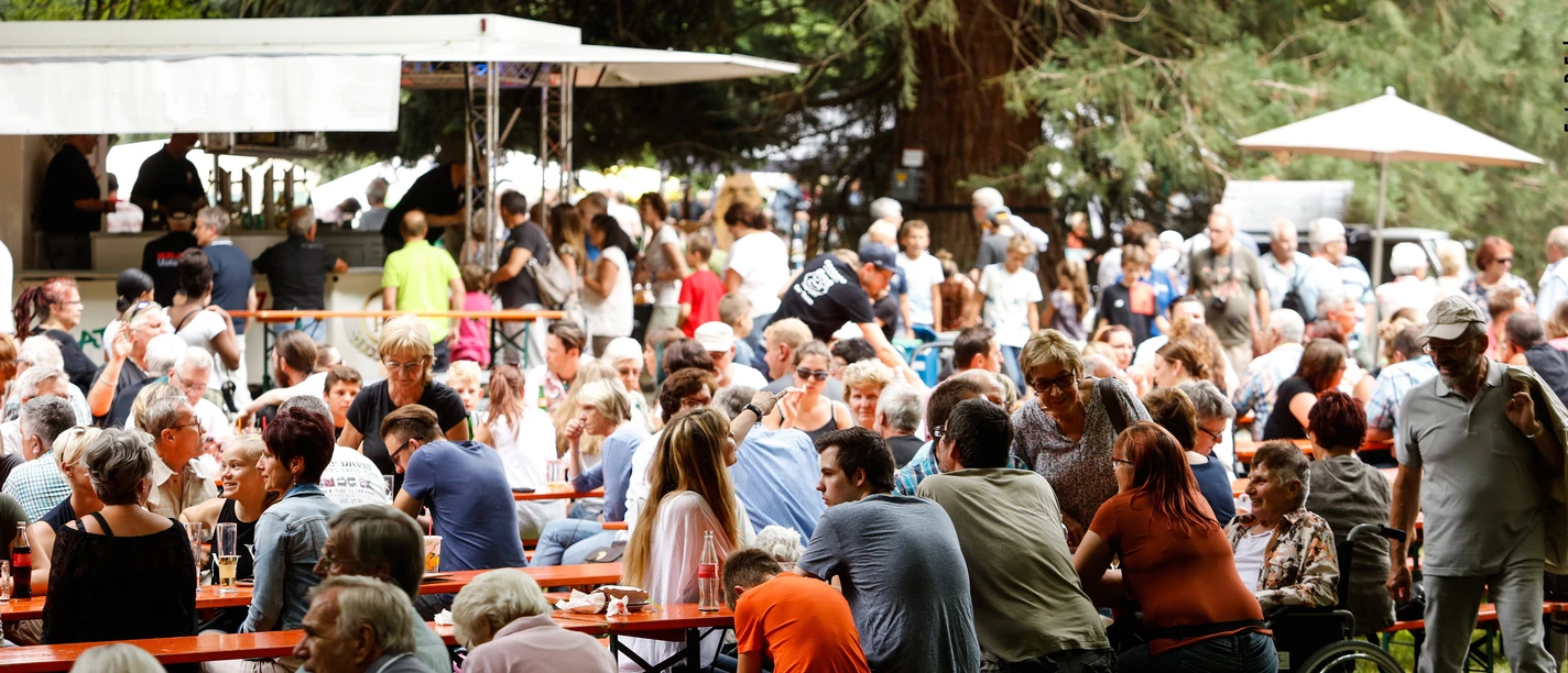 Kopfbild Feste Schmuckbild C Pauline Fabry C im Bild jpg 227828