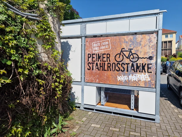 BikePorts_PeineMarketing_Kreishaus (1).jpg