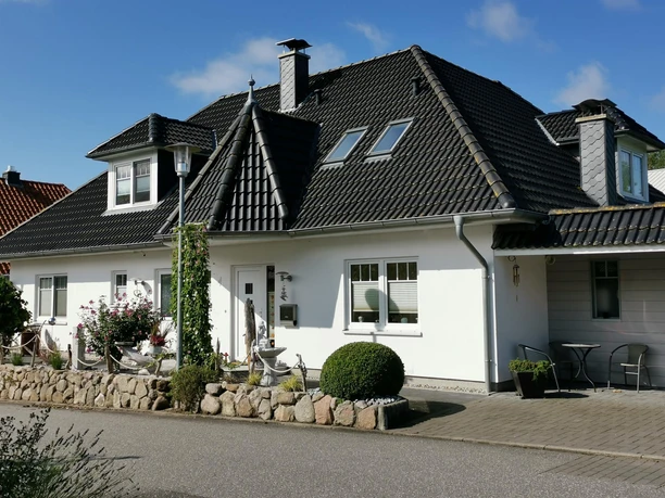 Ferienwohnung liegt in der oberen Etage Ferienwohnung liegt in der oberen Etage