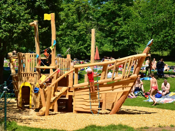 Freibad Piratenschiff