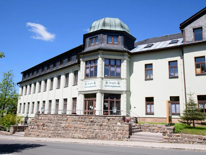 Spielzeugmuseum-Seiffen-Nico Schimmelpfennig