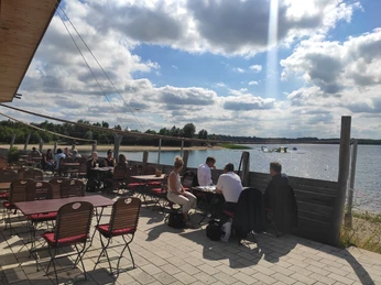 LEVANTE-Camp-David-Sport-Resort-Terrasse © ALL-on-SEA.jpg