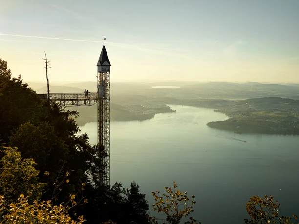 Buergenstock Hammetschwand lift View of the Hammetschawnd lift at dusk