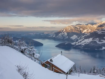 Stockhütte Klewenalp tief verschneite Landschaft der Stockhüttesnow-covered landscape of the Stockhüttepaysage profondément enneigé de la Stockhütte