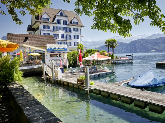 Lüchttürmli Bistro & Bar Lüchttürmli Bistro & BarLüchttürmli Bistro & BarLüchttürmli Bistro & Bar