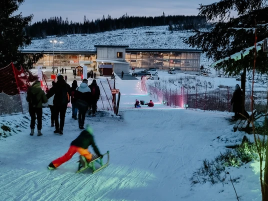 Rodeln im Feuerschein Schierke2