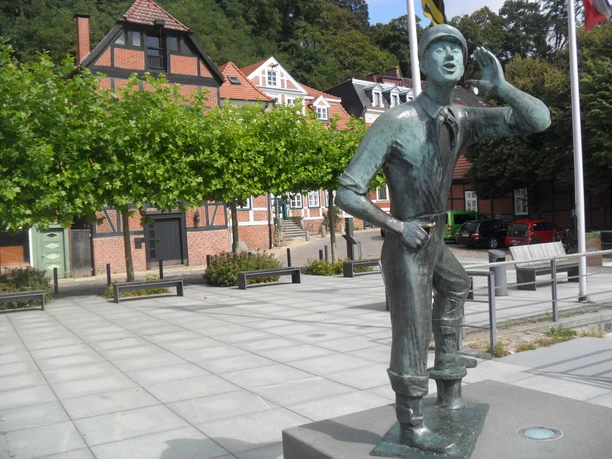 Ruferplatz Lauenburg©Dorothée Meyer (3).JPG Rufer auf dem Ruferplatz in Lauenburg