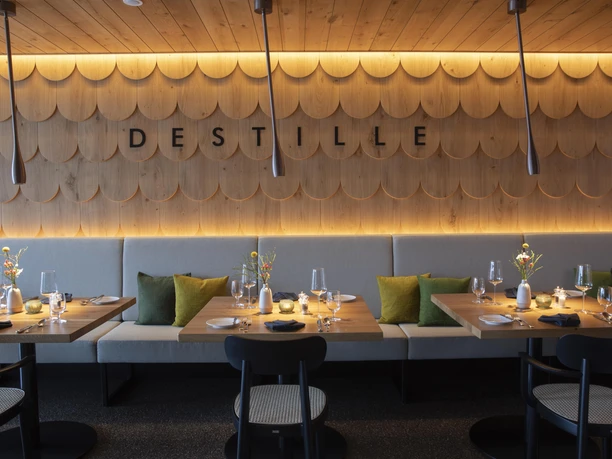 Die "Destille" im Hotel Engel Obertal