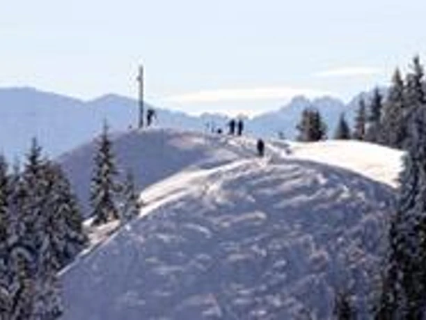 {3b5fffa8-4bd2-af3d-d1c1-f749c50b3dd2}