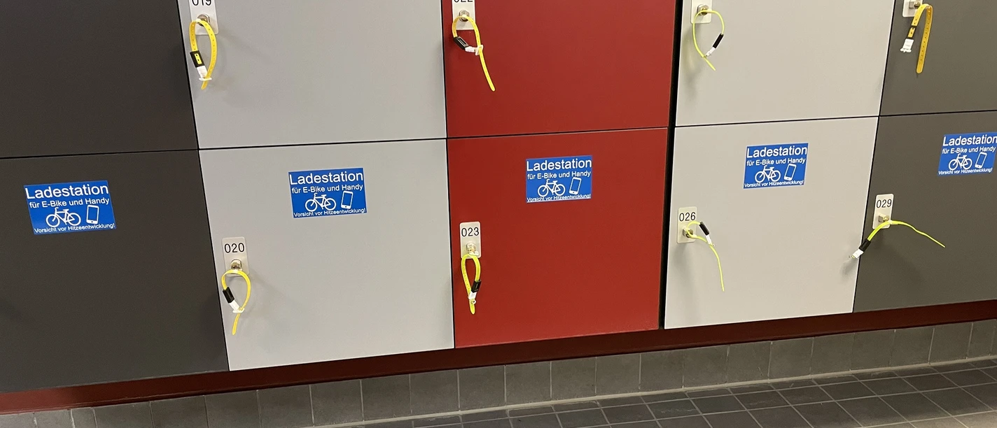 E-Bike Lademöglichkeit im Plytje in Leer Das Bild zeigt die E-Bike Lademöglichkeit im Plytje in Leer