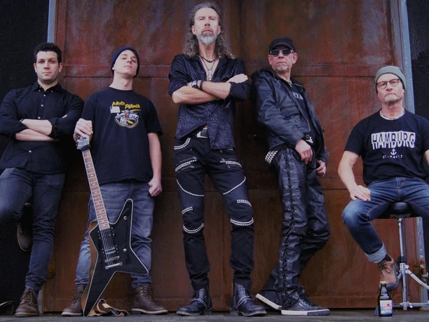 _C_altmetall.jpg _C_altmetall.jpg