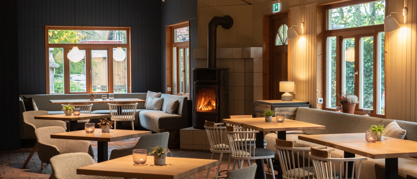 POI-Das Annis-innen-1.jpeg