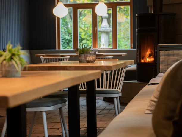 POI-Das Annis-innen-3.jpeg