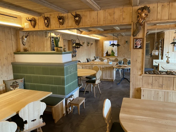 Alpages Unterlauelen_innen_Hergiswil_Nidwalden.jpg