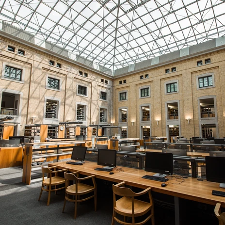 Lesesaal Bibliotheca Albertina in der Universitätsbibliothek Leipzig | Leipzig Convention Bureau Lesesaal der Bibliotheca Albertina in der Universitätsbibliothek - präsentiert vom Leipzig Convention Bureau