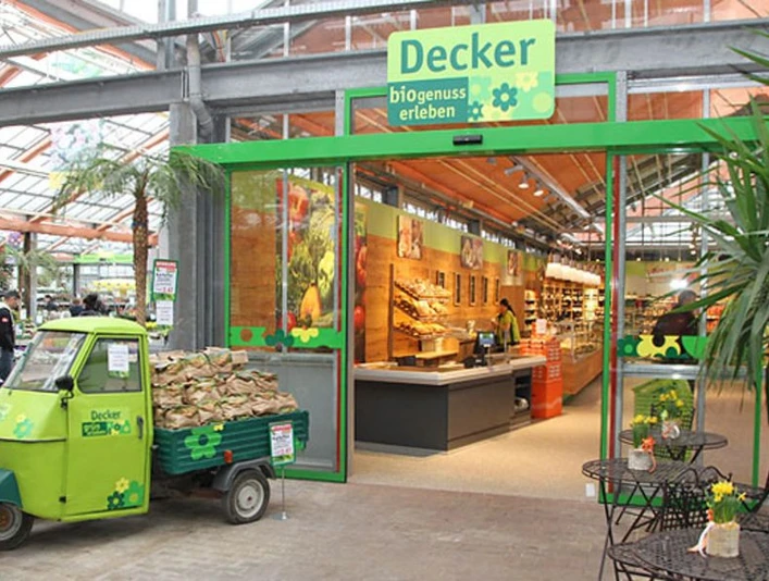 Biomarkt mit Bistro Decker