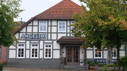 Außenansicht des Restaurants Angelini Außenansicht des Restaurants Angelini