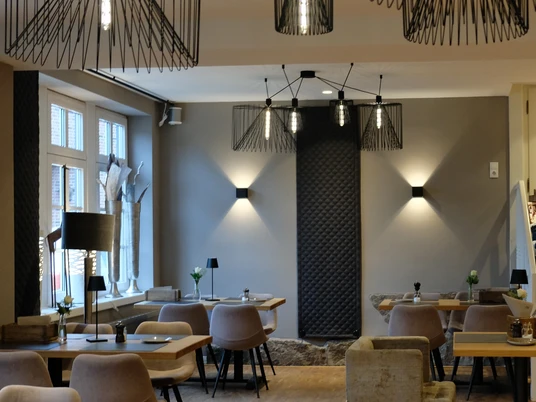 Moderner Gastraum des Restaurant Angelini Moderner Gastraum des Restaurant Angelini