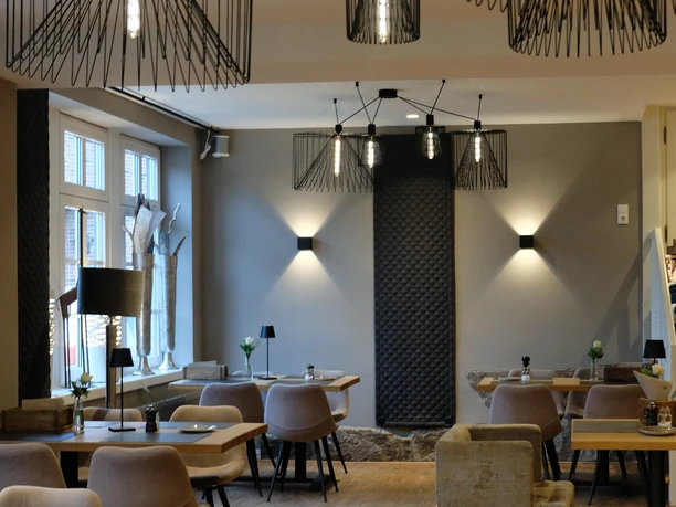 Moderner Gastraum des Restaurant Angelini Moderner Gastraum des Restaurant Angelini