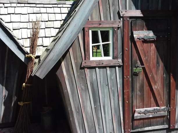 Hexenhäuschen Eingang ins Hexenhäuschen