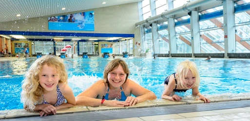 familie-im-husum-bad-2x3