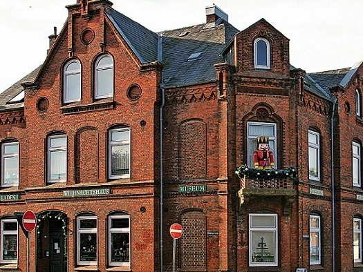 Weihnachtshaus Husum