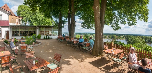 BiergartenII.jpg