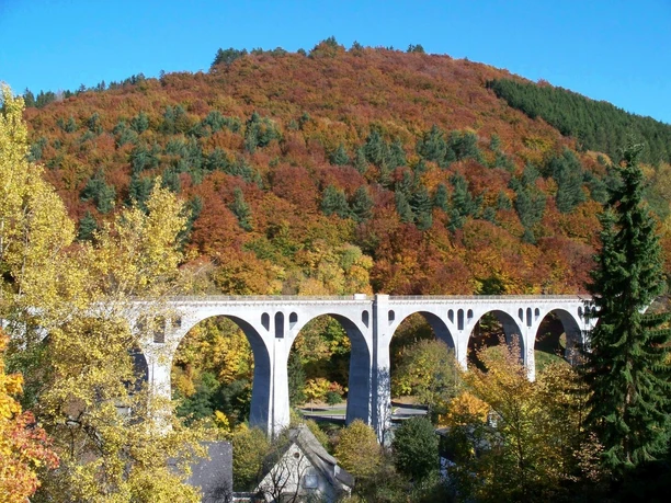 viadukt-2008 c) Ortrud Thiel.jpg