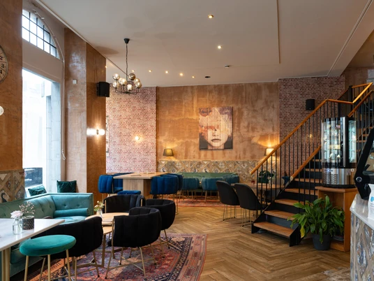 Café Bigoti an der Thomaskirche - Gastronomien und Cafés in Leipzig Das Café Bigoti an der Thomaskirche ist mit seinem ansprechenden Ambiente der perfekte Ort für eure Kaffeepause