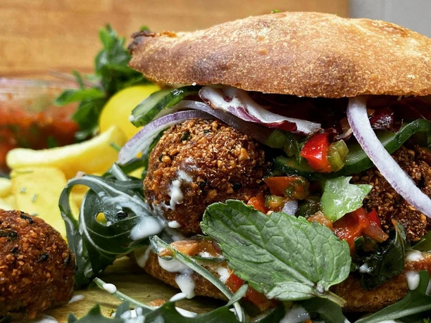 Efendi Essen Burger.png