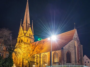 St. Nikolai-Kirche Nacht