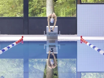 Hallenbad Amherd schwimmen