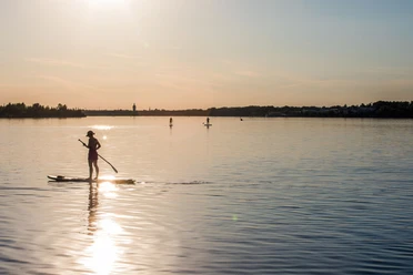 Markkleeberger-See-SUP-Sonnenuntergang.JPG