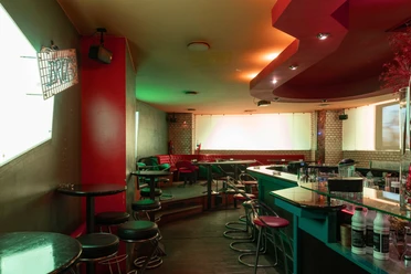 Brick's der Cocktail to bar w centrum Lipska, gastronomia