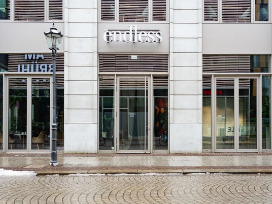 Endless Café Außenansicht – Gastronomien in Leipzig Endless Café Außenansicht – Gastronomien in Leipzig