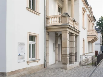 Eingang - barrierefrei