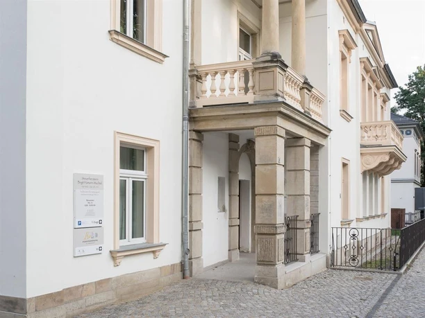 Eingang - barrierefrei