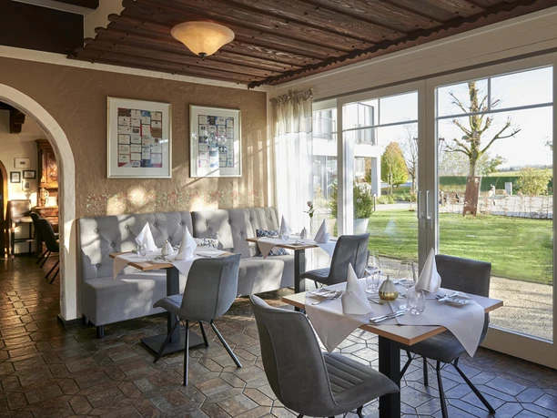Gemütliches Ambiente in Kucher’s Weinwirtschaft Gemütliches Ambiente in Kucher’s Weinwirtschaft