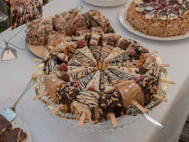 hausgemachte Kuchen.jpg