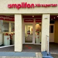 Amplifon.jpg Das Bild zeigt den Eingangsbereich der Firma Amplifon