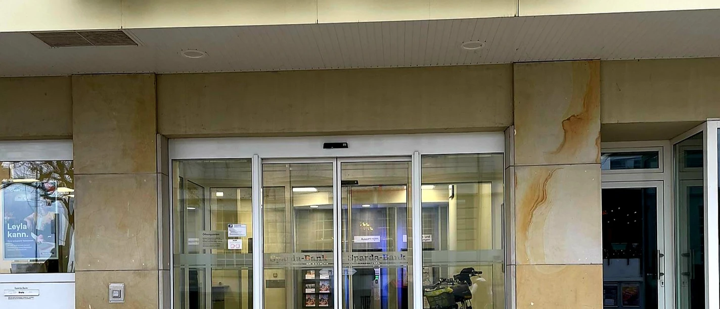 Das Bild zeigt die Sparda-Bank-Filiale in Minden.
