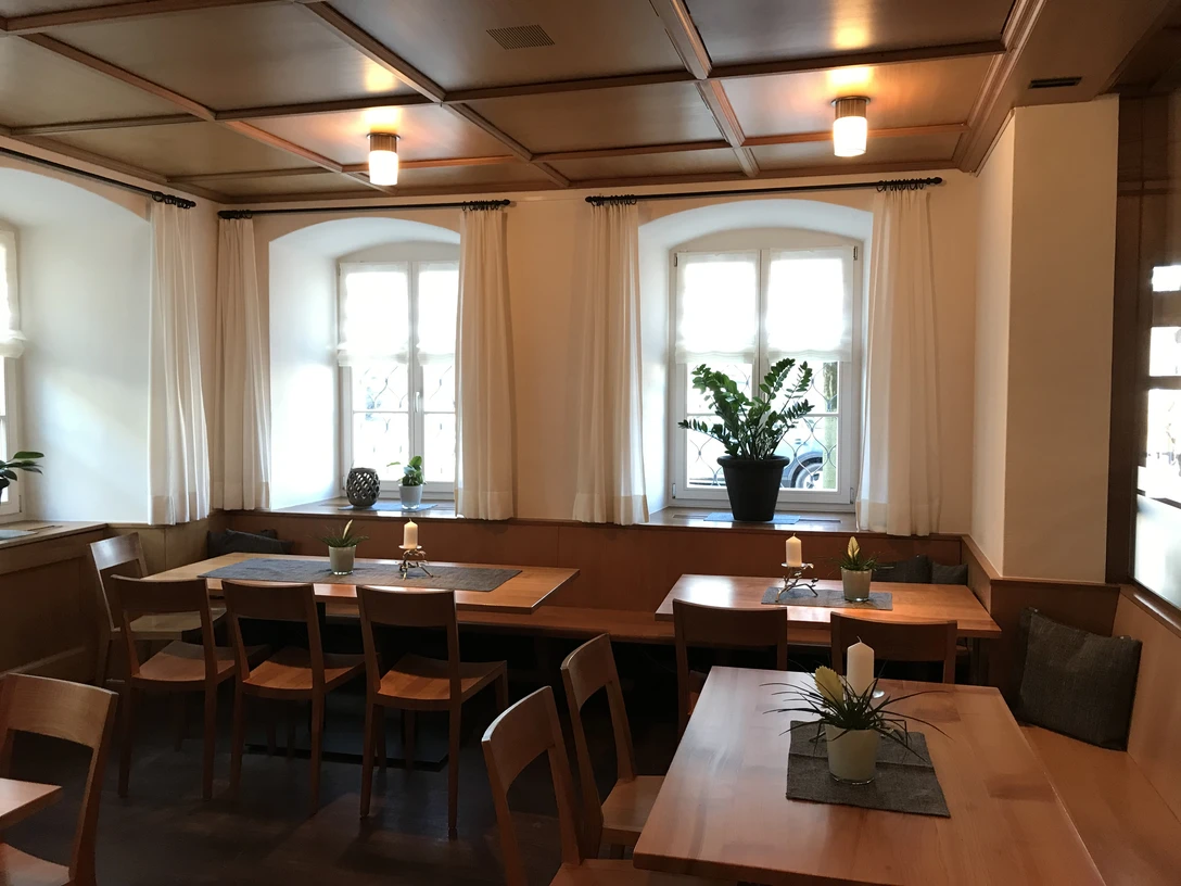 Linde Stans AG innenLinde Stans AG insideLinde Stans AG intérieur