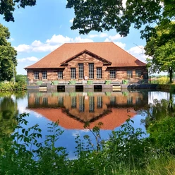 Minden_Hauptpumpwerk.jpg Das Bild zeigt das Mindener Hauptpumpwerk