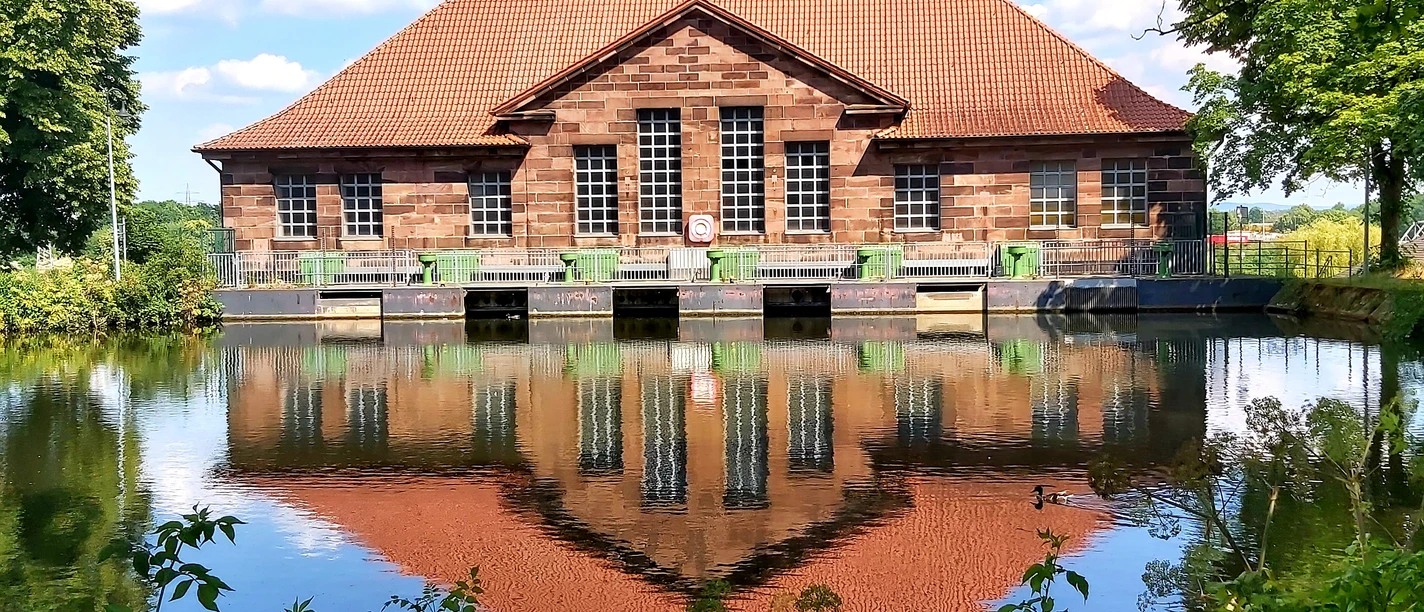 Minden_Hauptpumpwerk.jpg Das Bild zeigt das Mindener Hauptpumpwerk