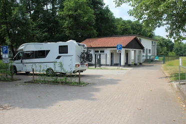Wohnmobilstellplatz 1.JPG