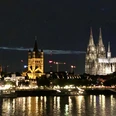 Köln bei Nacht Skyline mit Kölner Dom bei NachtSkyline with Cologne Cathedral at night